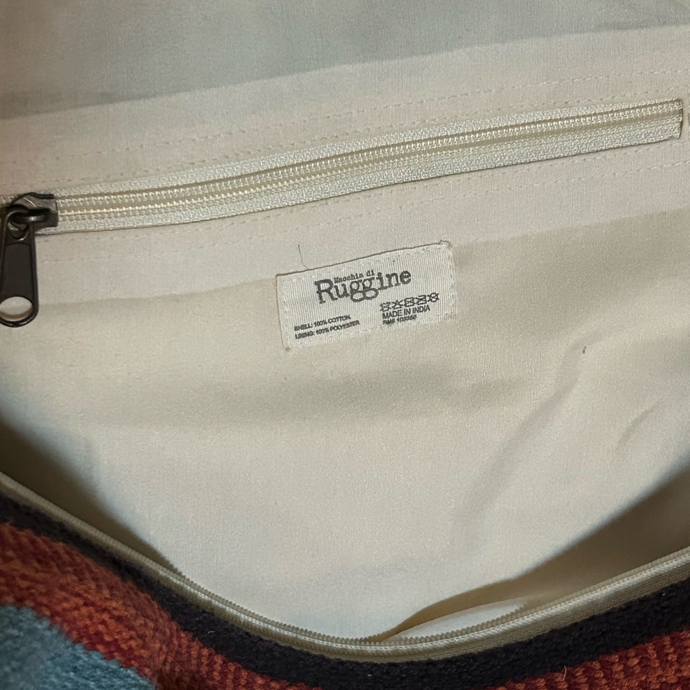 Navajo Rug Patterned Weekender Bag - Picture 4 of 7